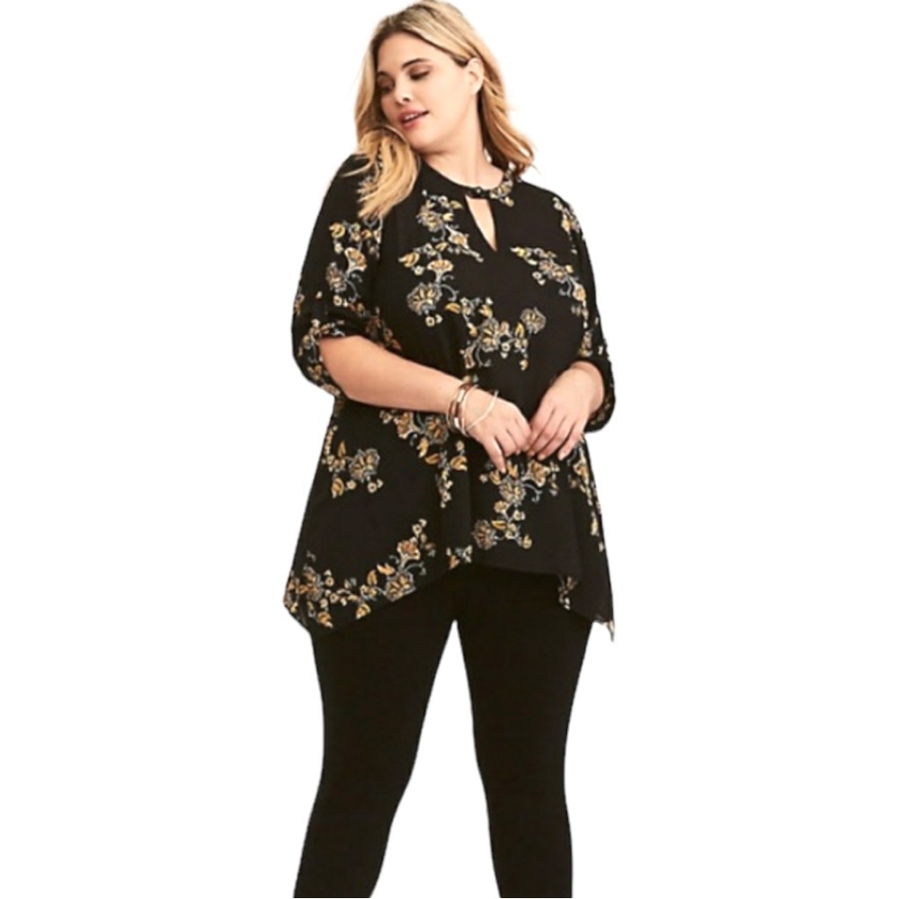 Torrid Marigold Black and Yellow Floral TunicSize 2X